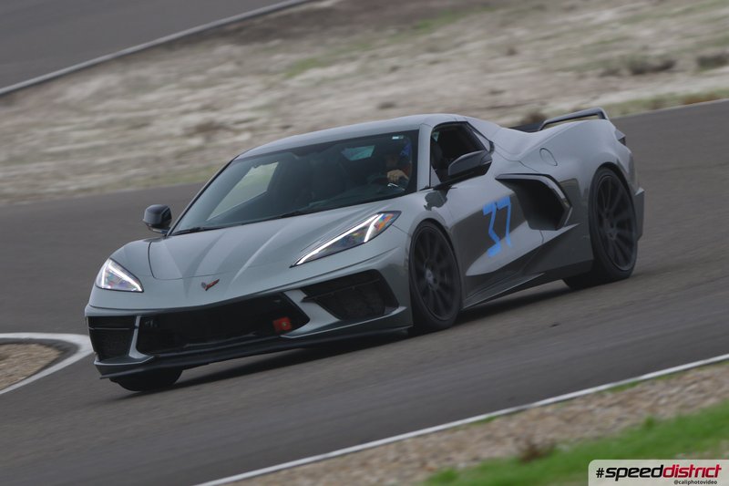 Chevrolet Corvette STI