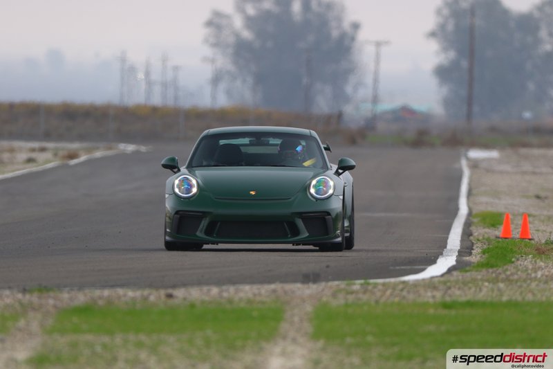 Porsche 911 GT3 RS green