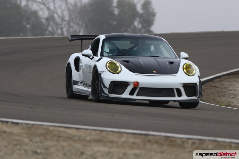 Porsche 911 GT3 RS white