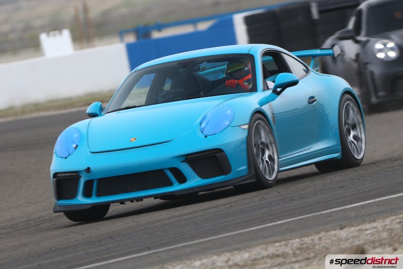 Porsche 911 GT3 RS blue