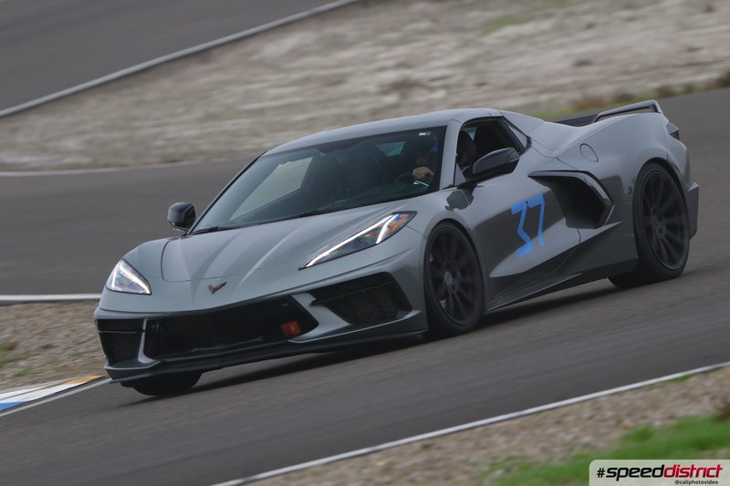 Chevrolet Corvette STI