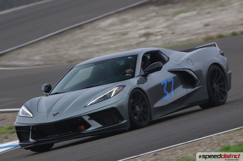Chevrolet Corvette STI
