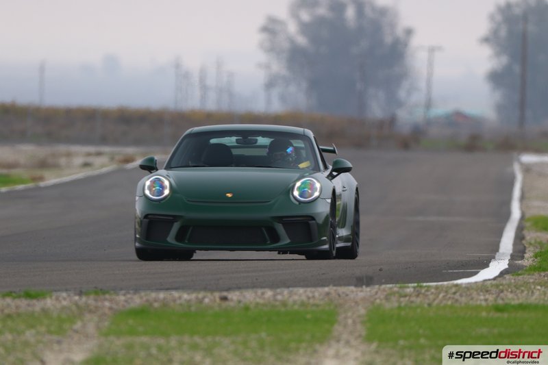Porsche 911 GT3 RS green