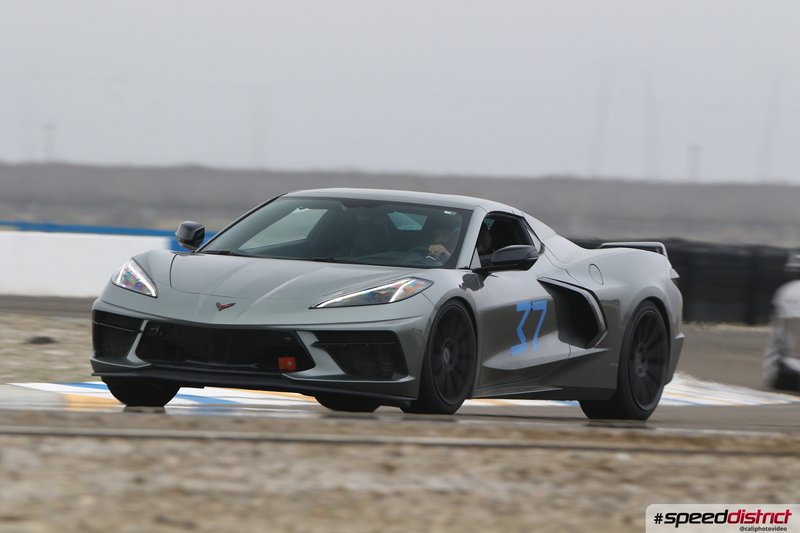 Chevrolet Corvette STI