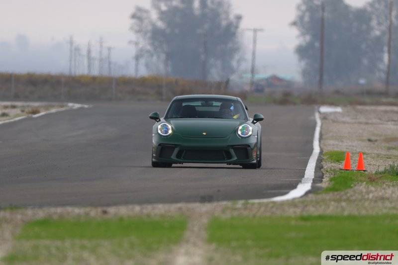Porsche 911 GT3 RS green