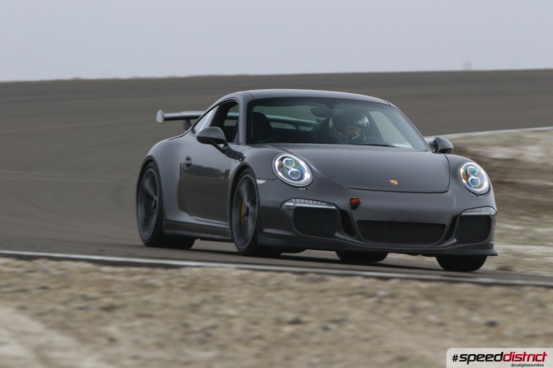 Porsche 911 GT3 RS gray