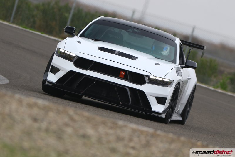 Porsche 911 GT3 Cup white
