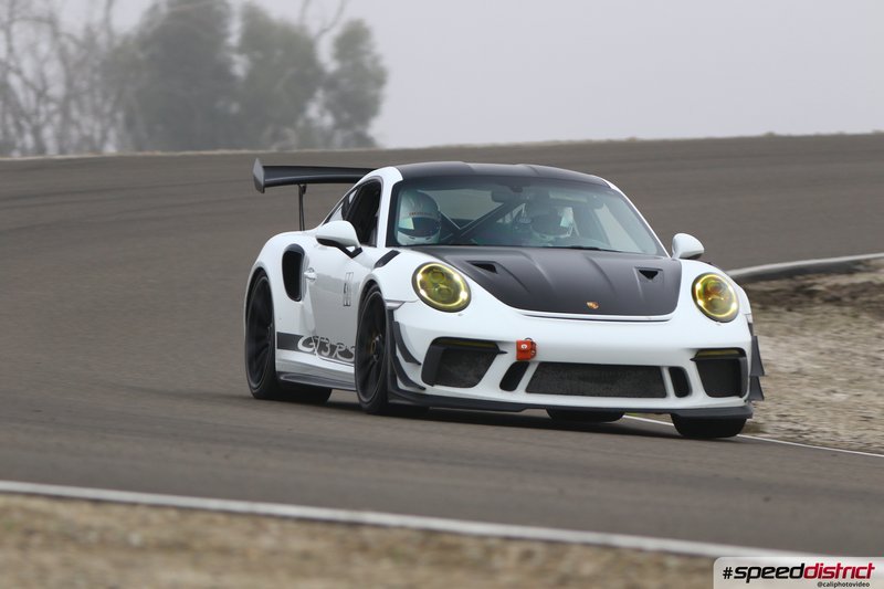 Porsche 911 GT3 RS white
