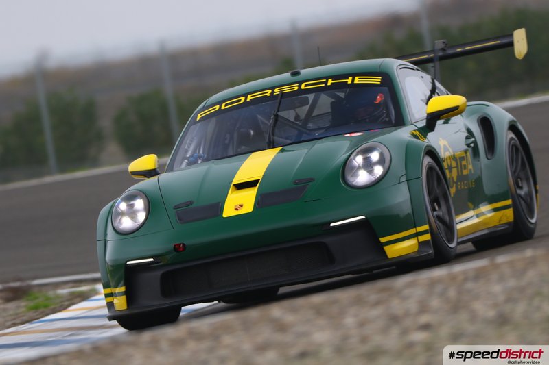 Porsche 911 GT3 RS green