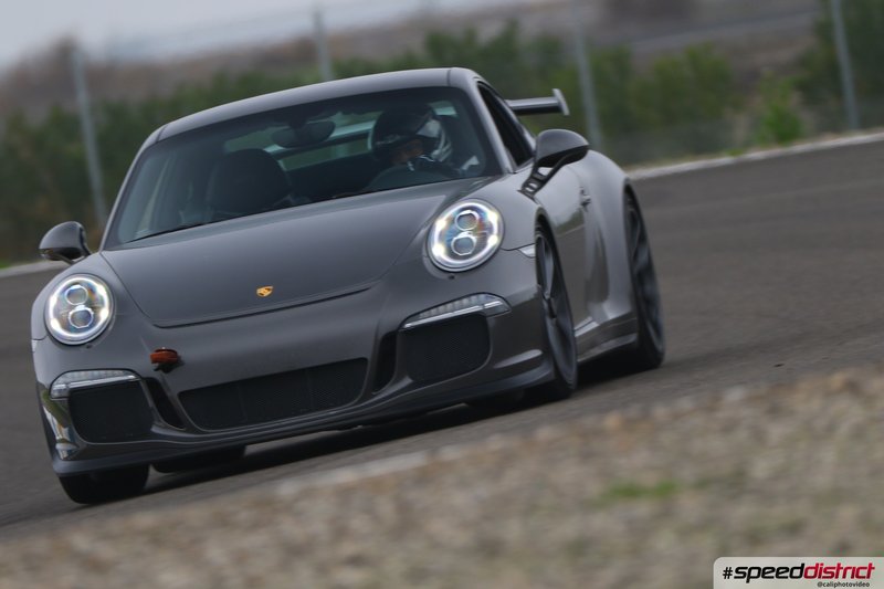 Porsche 911 GT3 RS gray