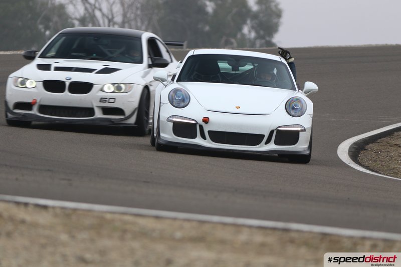 Porsche 911 GT3 RS white