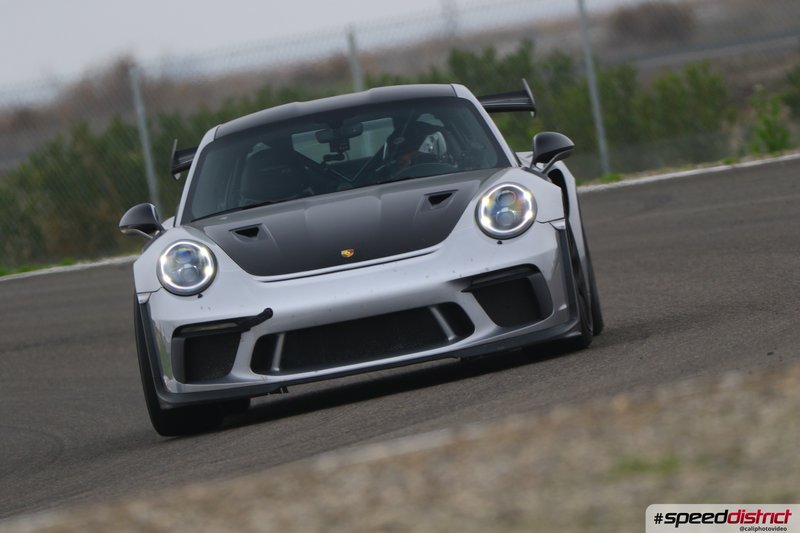 Porsche 911 GT3 RS white
