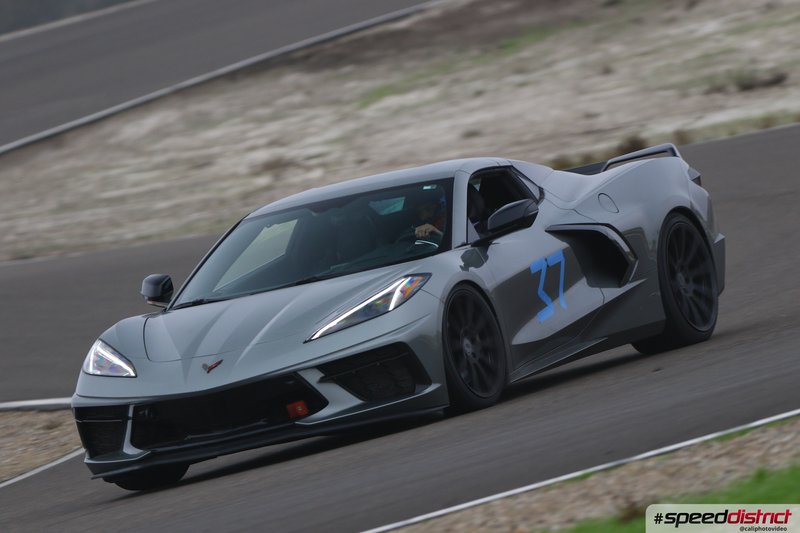 Chevrolet Corvette STI