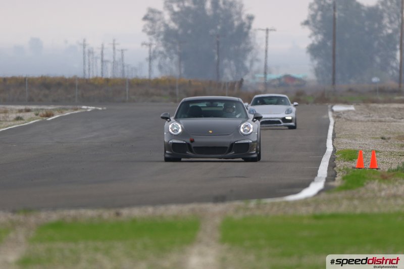 Porsche 911 GT3 RS gray