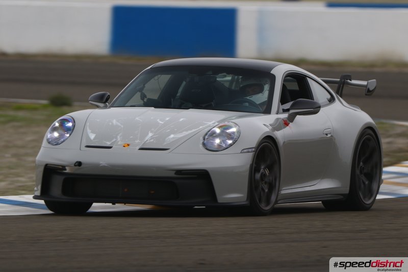 Porsche 911 GT3 RS white
