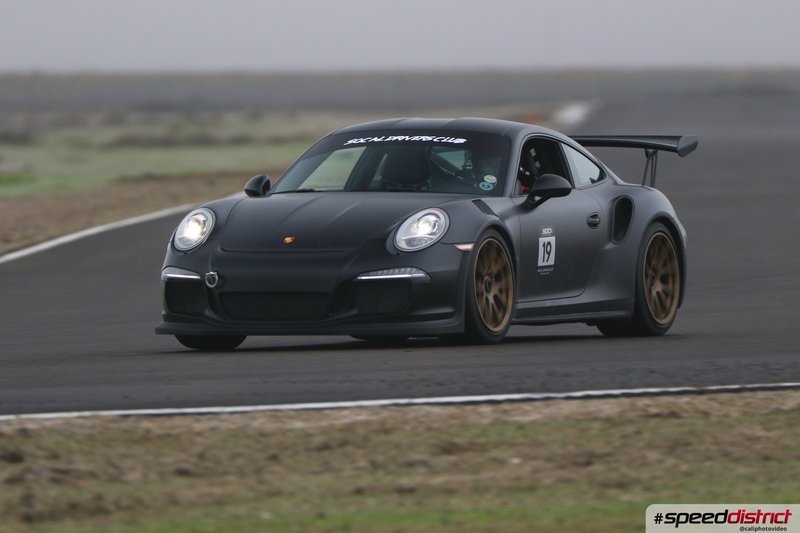 Porsche 911 GT3 RS gray