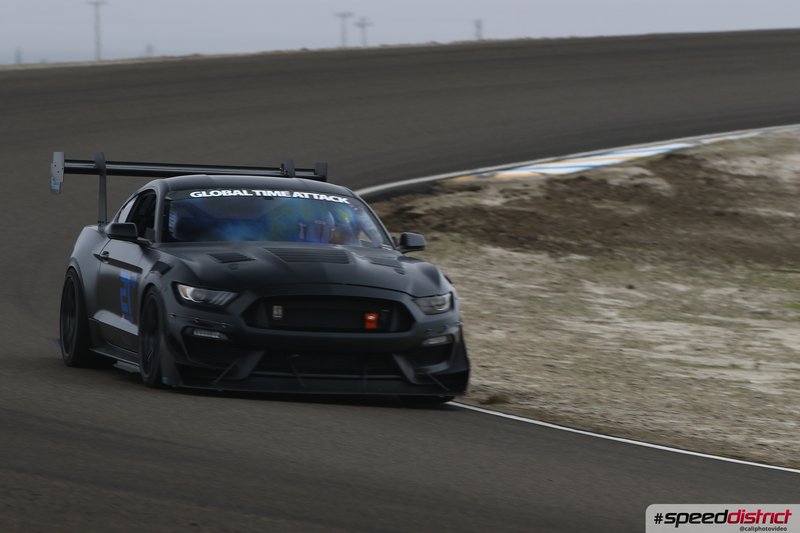 Ford Mustang GT4