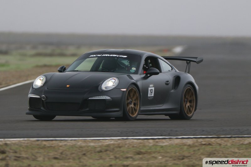 Porsche 911 GT3 RS gray