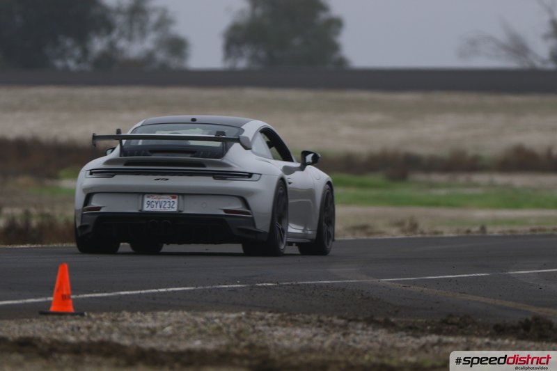 Porsche 911 GT3 white