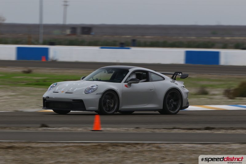 Porsche 911 GT3 RS white