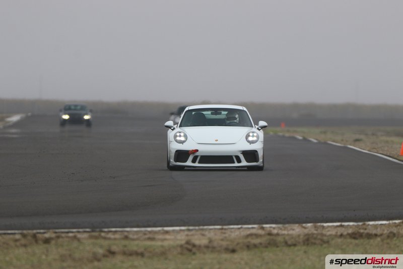 Porsche 911 GT3 white