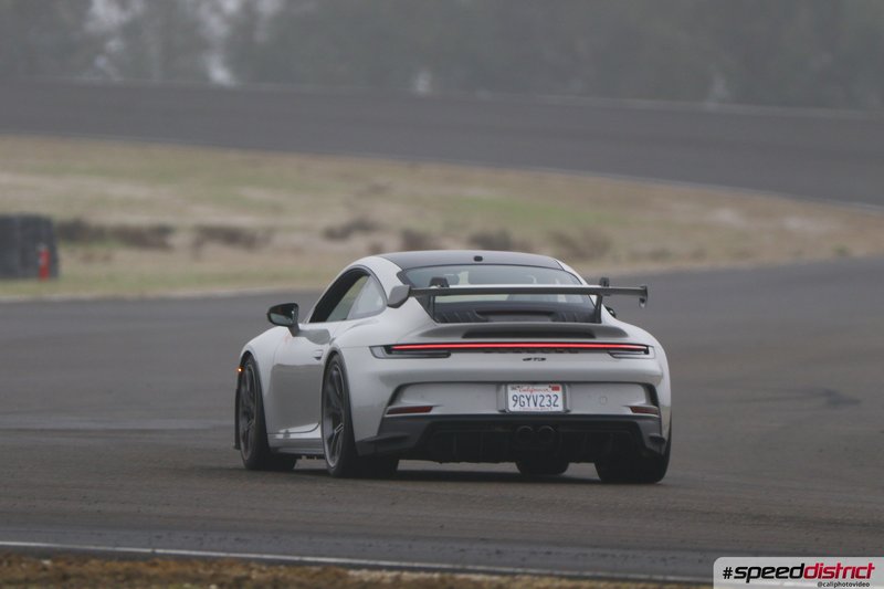 Porsche 911 GT3 RS white