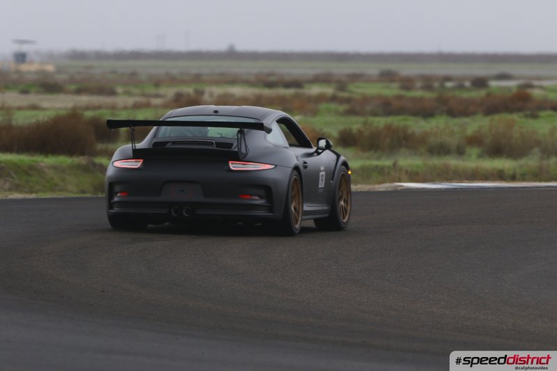 Porsche 911 GT3 gray
