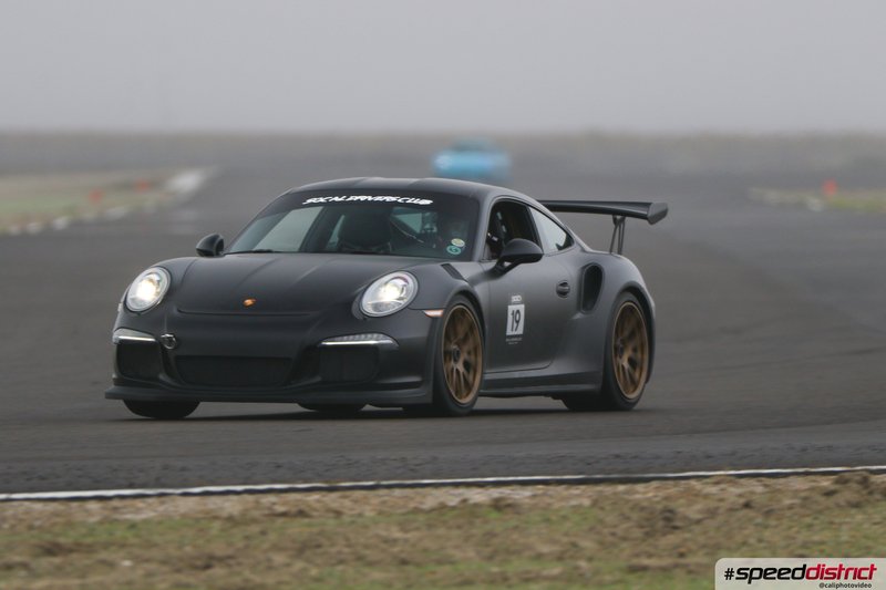 Porsche 911 GT3 RS gray