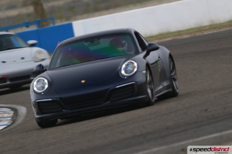 Porsche 911 GT3 blue