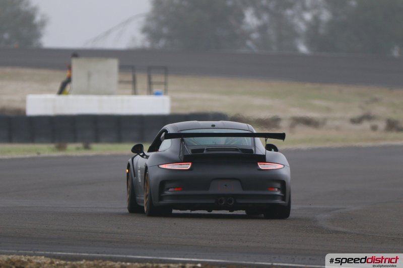 Porsche 911 GT3 gray