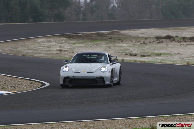 Porsche 911 GT3 RS white