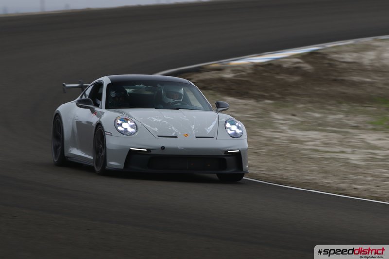 Porsche 911 GT3 RS white
