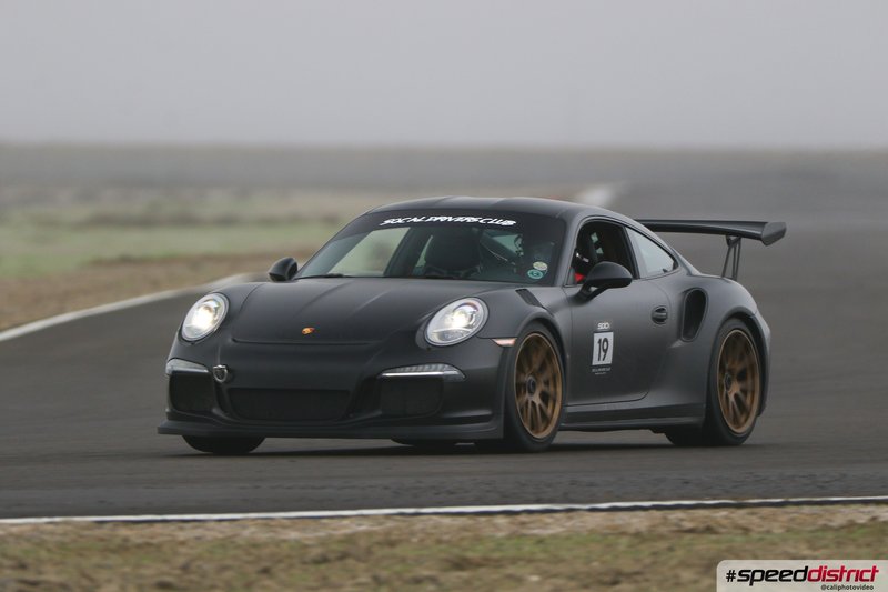 Porsche 911 GT3 RS gray