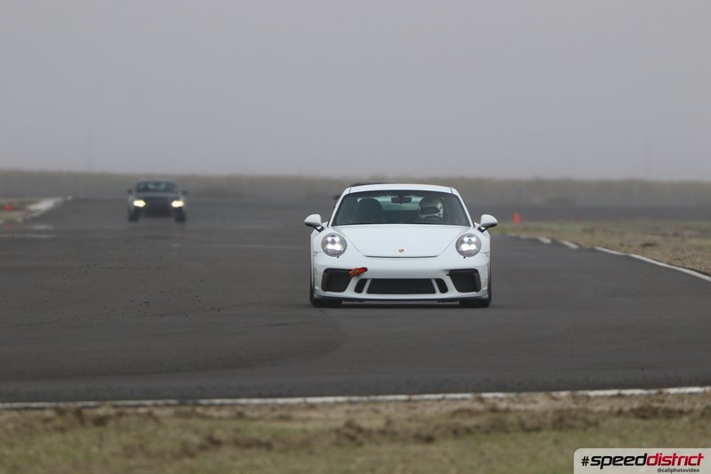 Porsche 911 GT3 white
