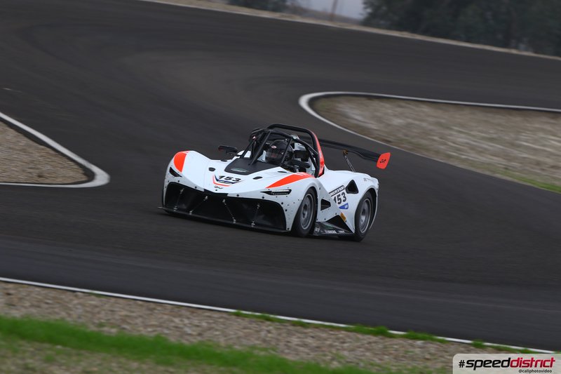 Porsche 911 GT3 Cup white