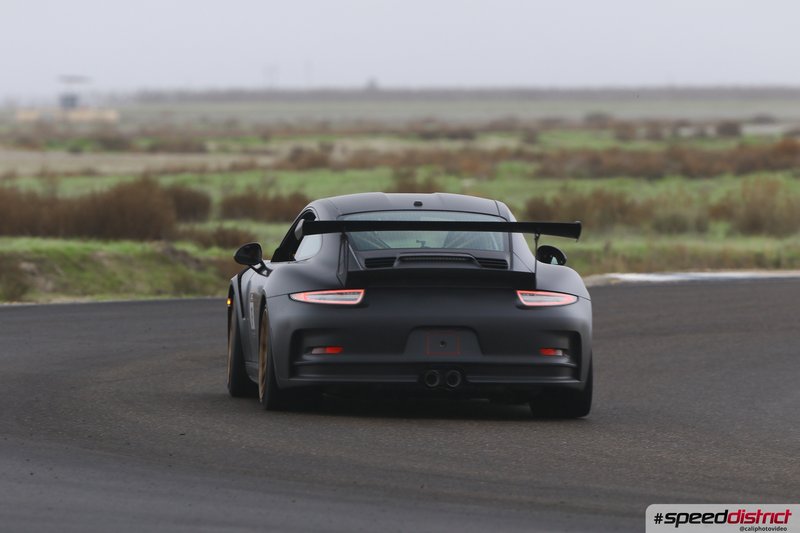 Porsche 911 GT3 gray