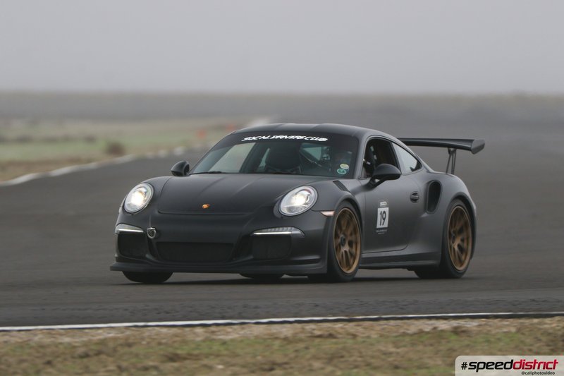 Porsche 911 GT3 RS gray