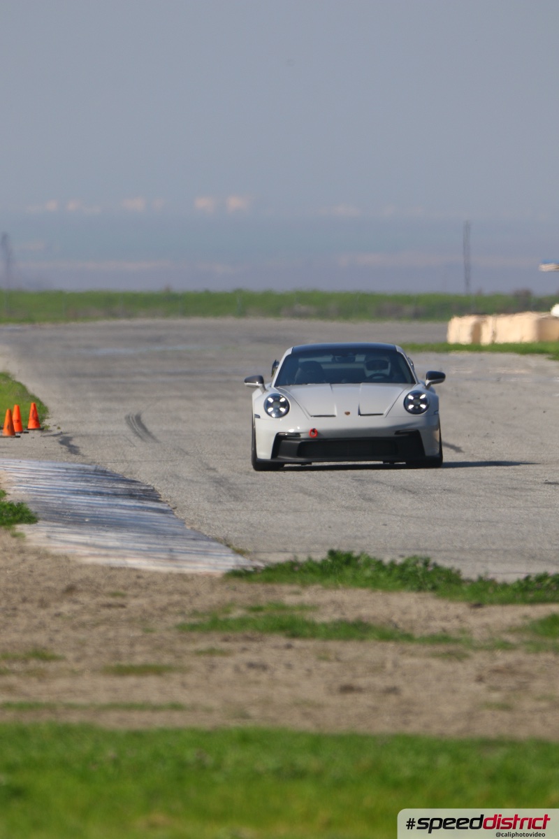 Porsche 911 GT3 white