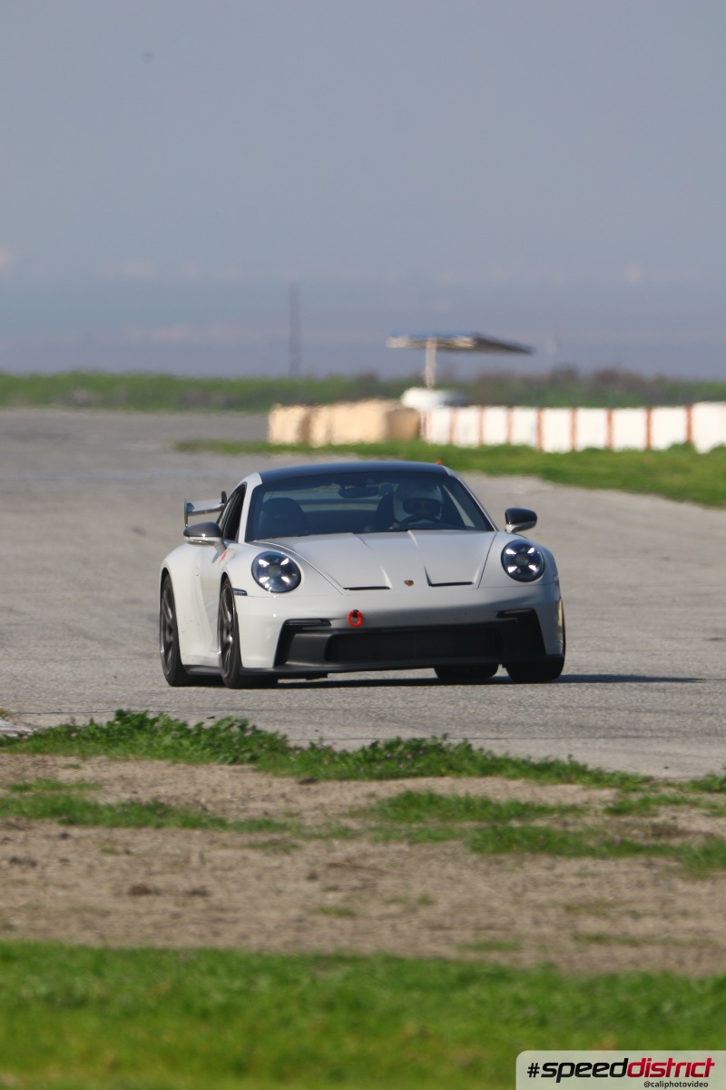 Porsche 911 GT3 RS white