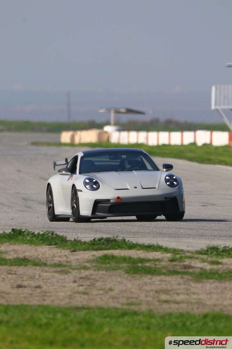 Porsche 911 GT3 RS white