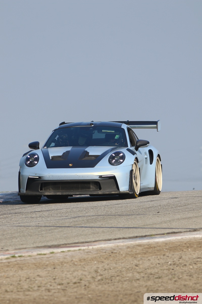 Porsche 911 GT3 RS white