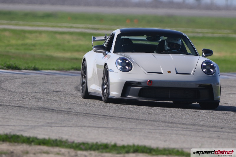 Porsche 911 GT3 RS white