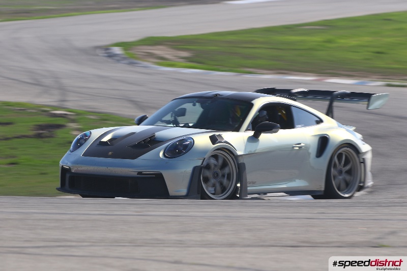 Porsche 911 GT3 RS white