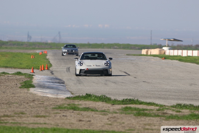 Porsche 911 GT3 white