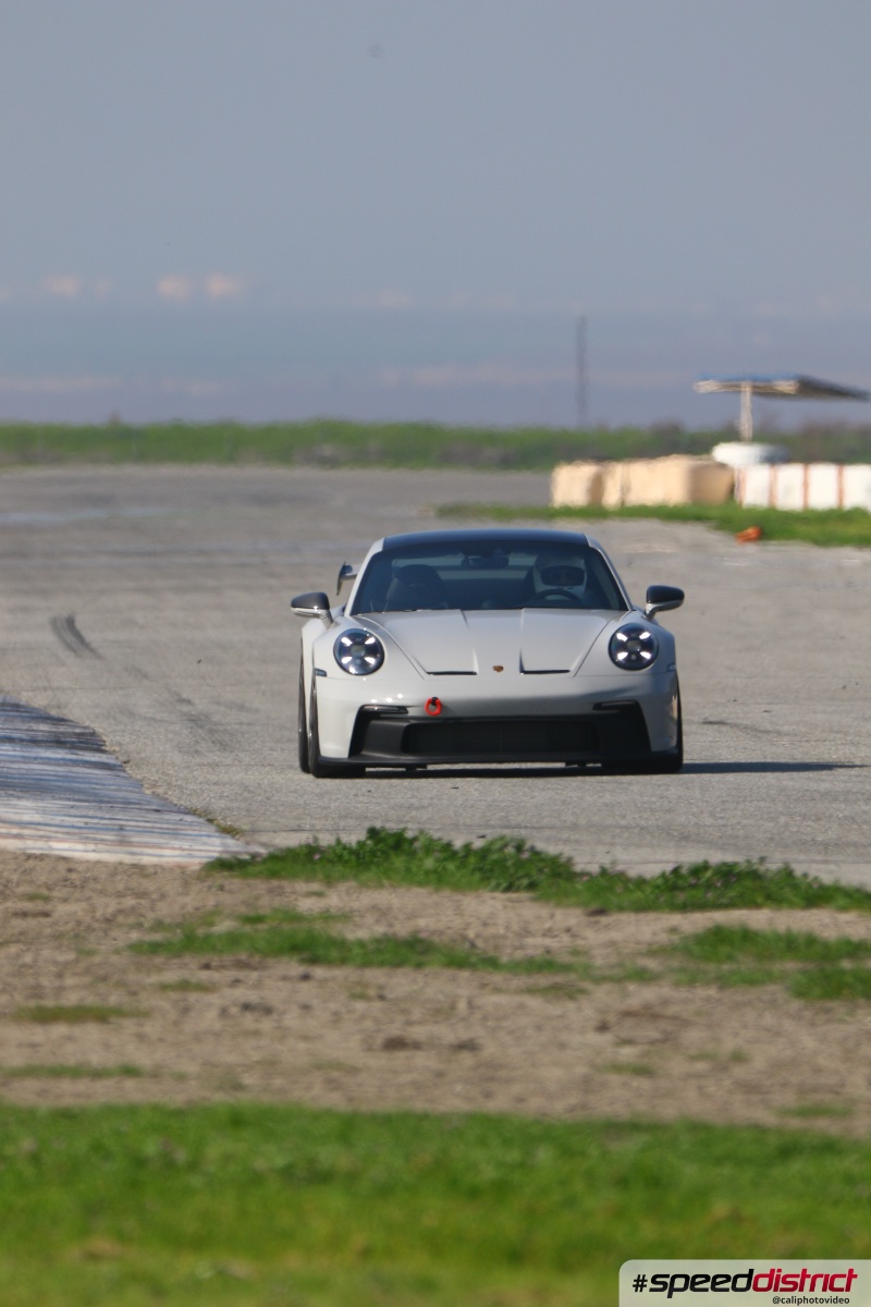 Porsche 911 GT3 RS white