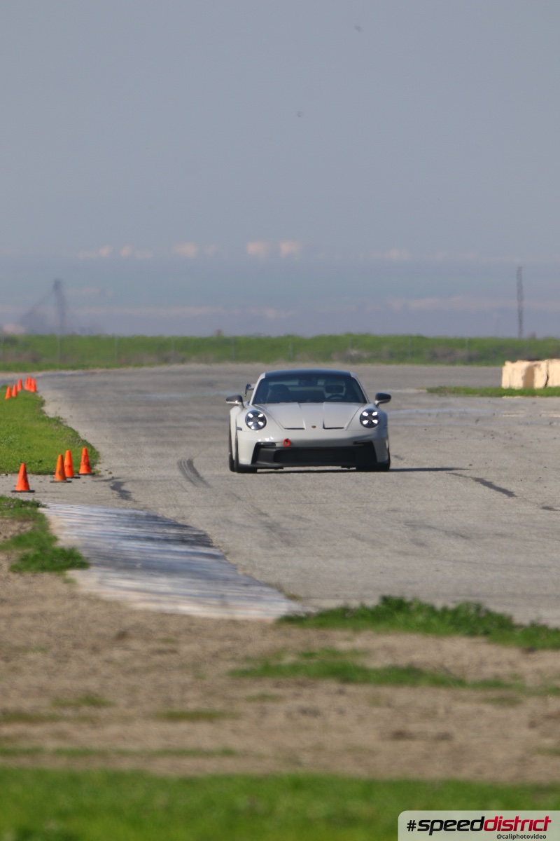 Porsche 911 GT3 white