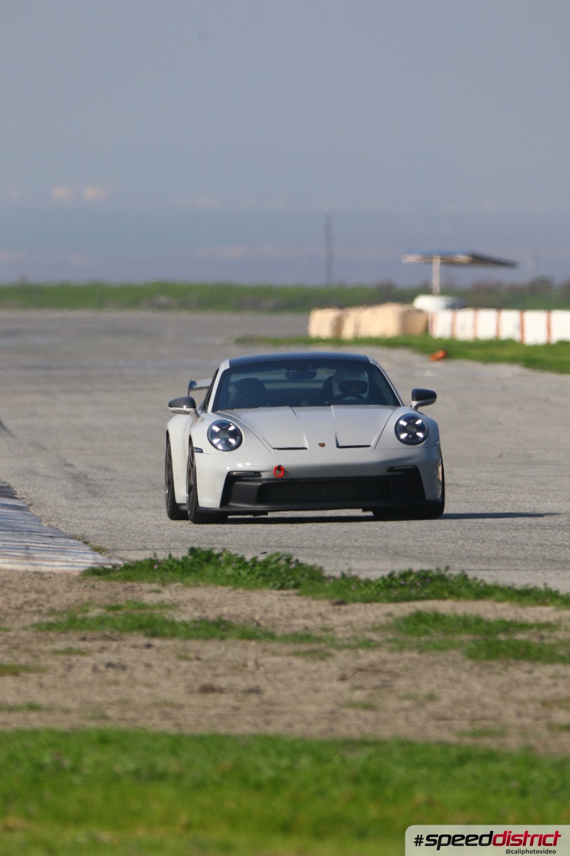 Porsche 911 GT3 RS white