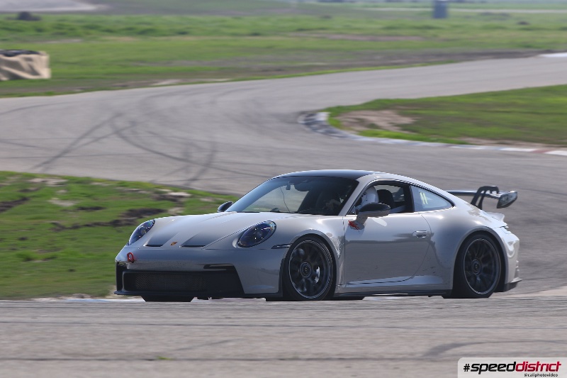 Porsche 911 GT3 RS white