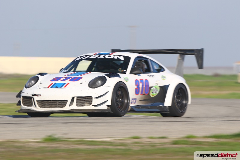 Porsche 911 GT3 Cup white
