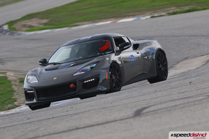 Lotus Evora GT4